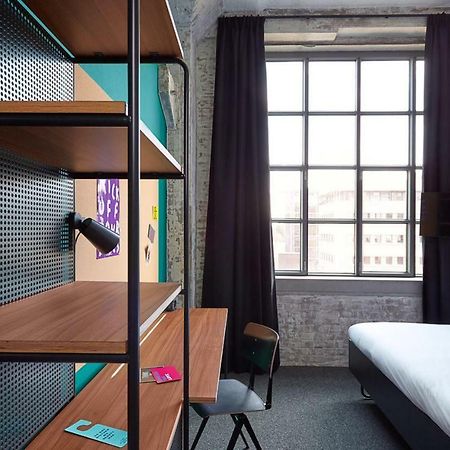 The Social Hub Maastricht Hotel Екстериор снимка