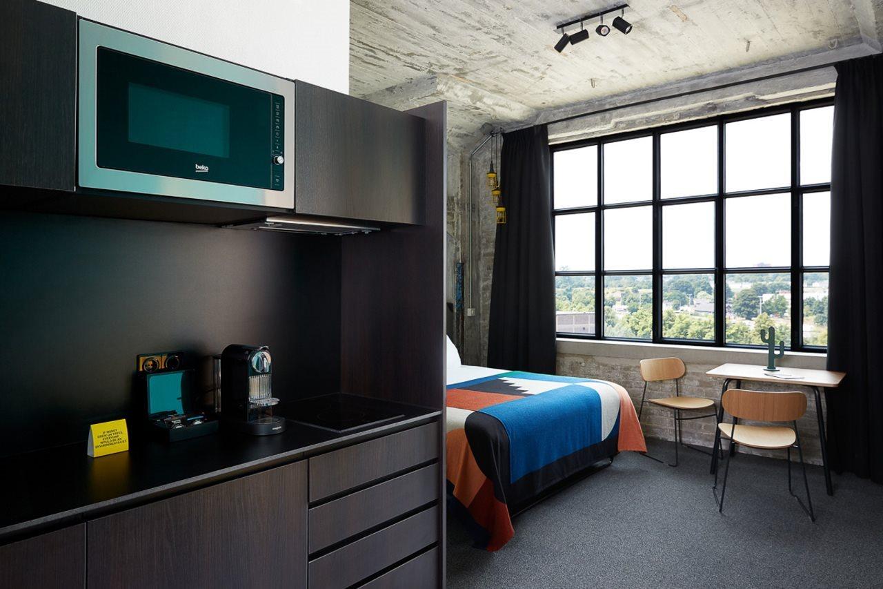 The Social Hub Maastricht Hotel Екстериор снимка