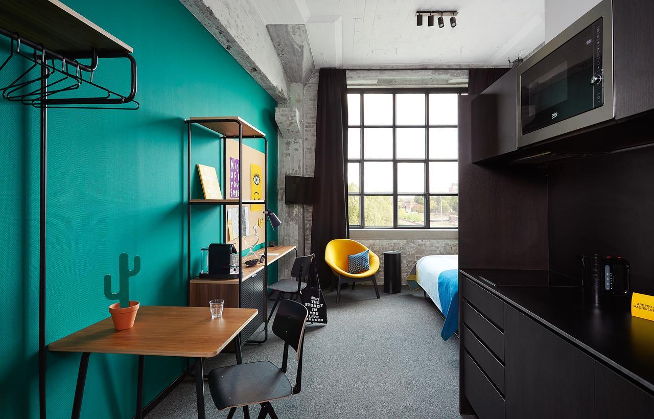The Social Hub Maastricht Hotel Екстериор снимка