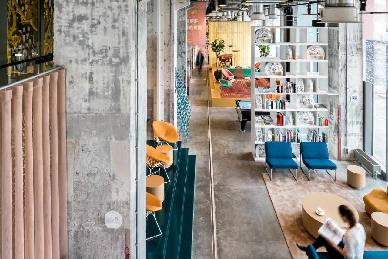 The Social Hub Maastricht Hotel Екстериор снимка