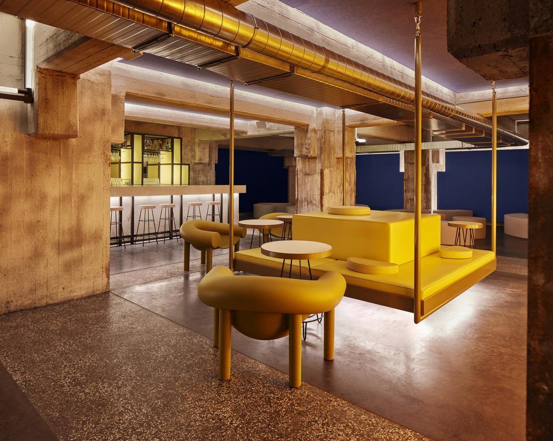 The Social Hub Maastricht Hotel Екстериор снимка